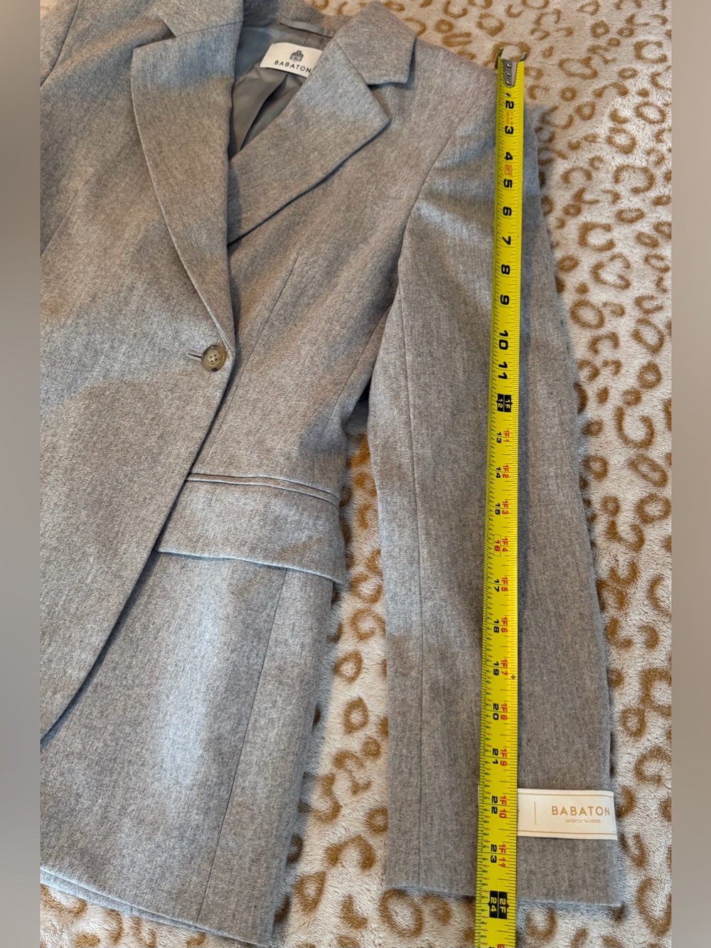 Babaton Aritzia New Agency Blazer 
Women’s Size: XS - Picture 11 of 12